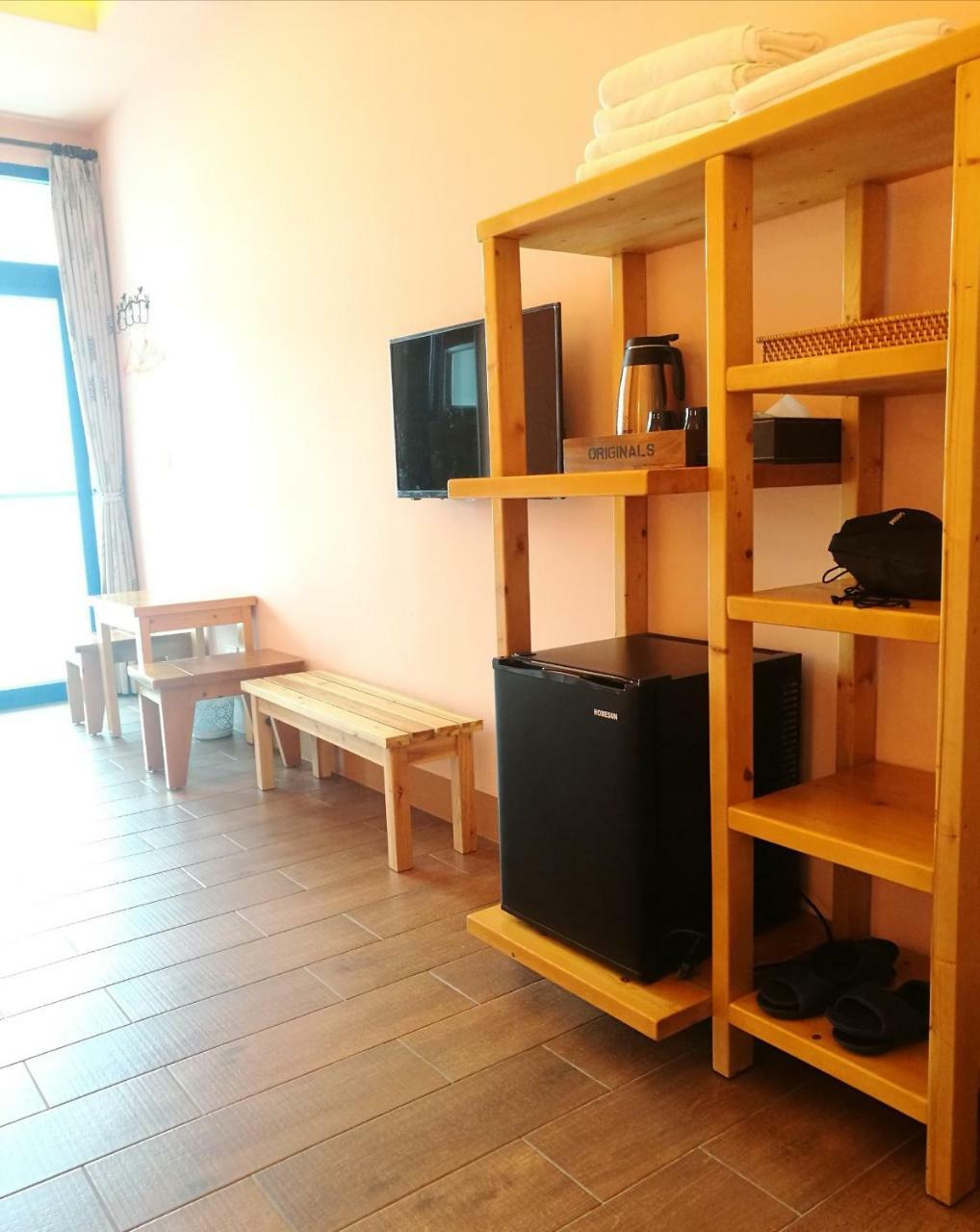 Love Ocean & Happy Bay Homestay Donggang Exterior foto