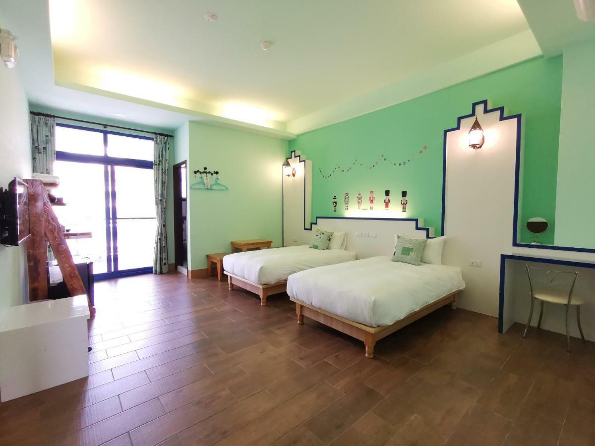 Love Ocean & Happy Bay Homestay Donggang Exterior foto